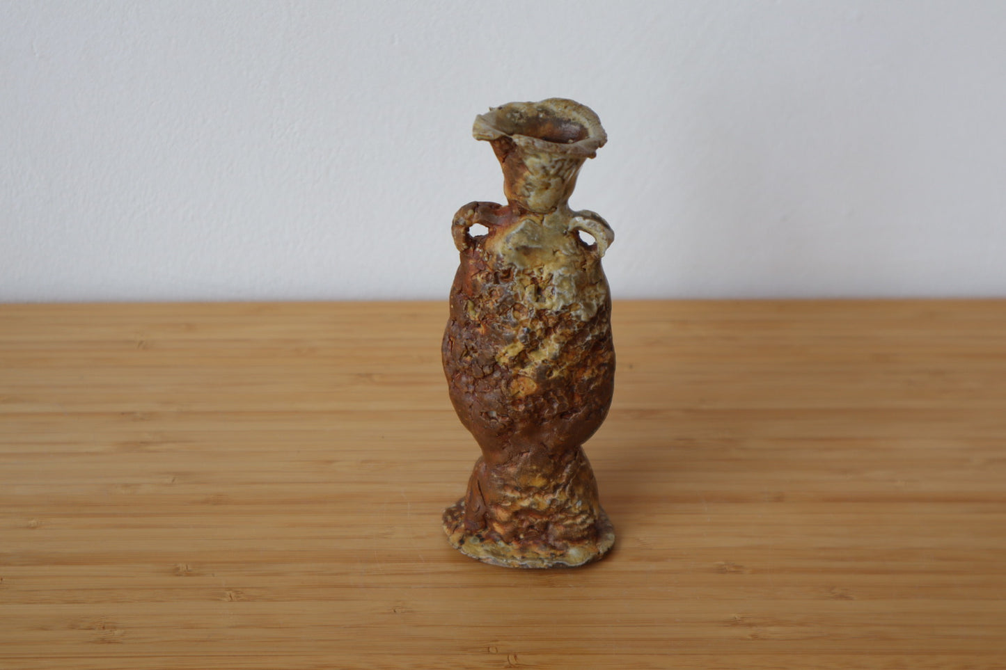 Single Candle Holder