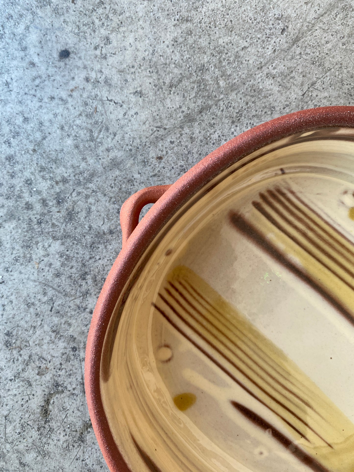 Slipware Baker