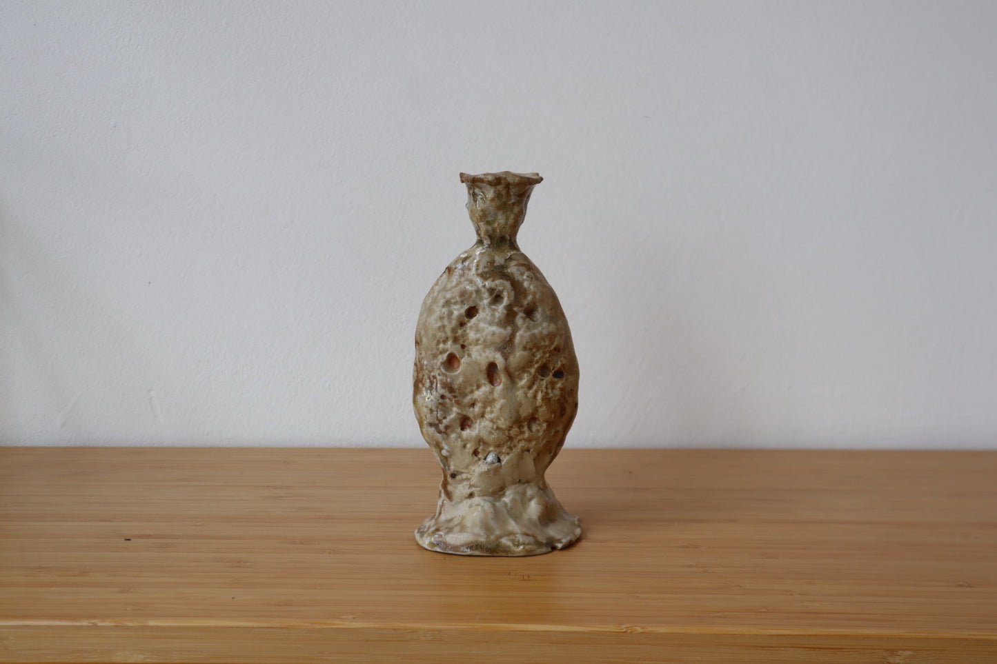 Single Candle Holder