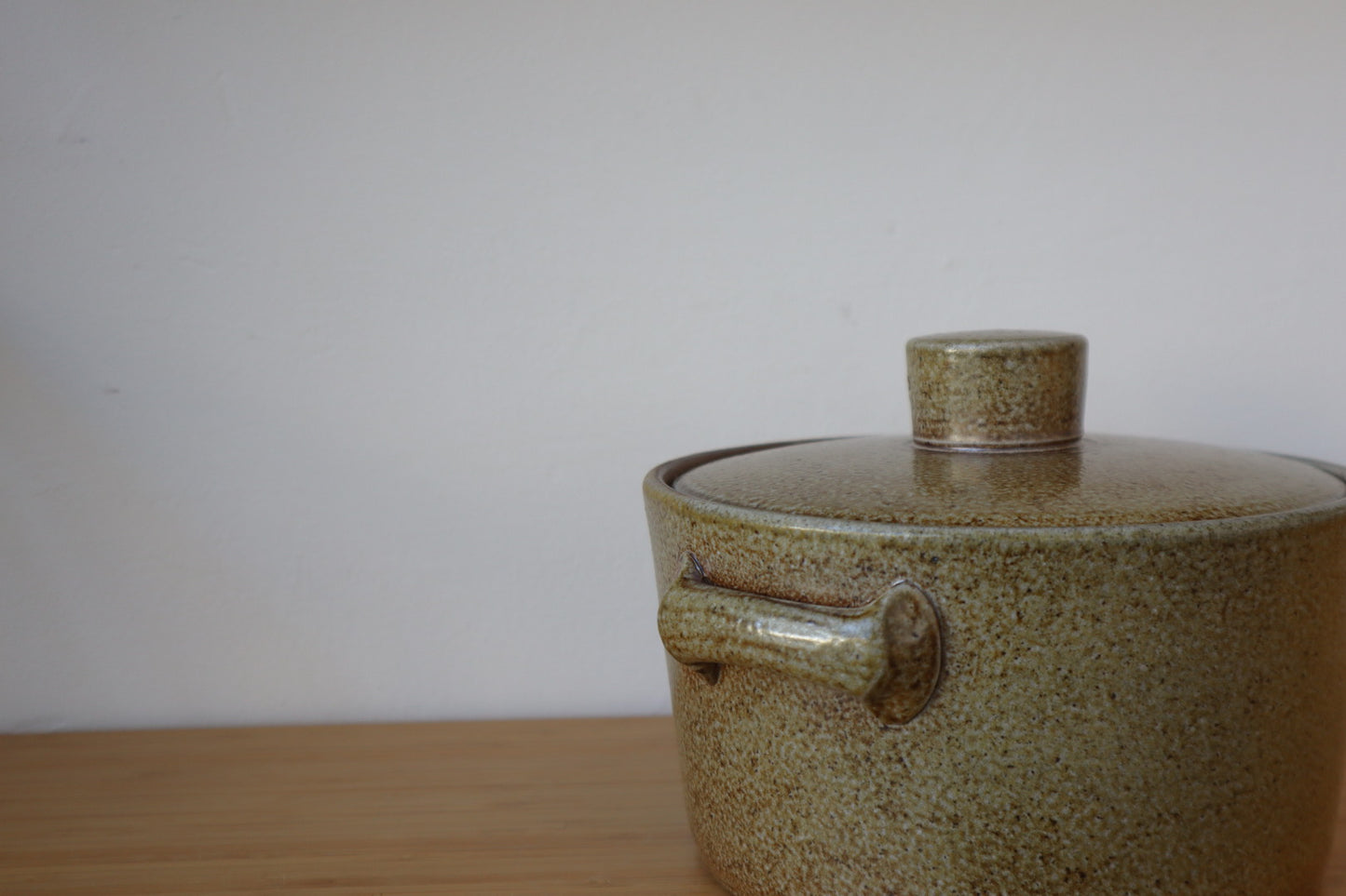Salt Fired Lidded Casserole Pot