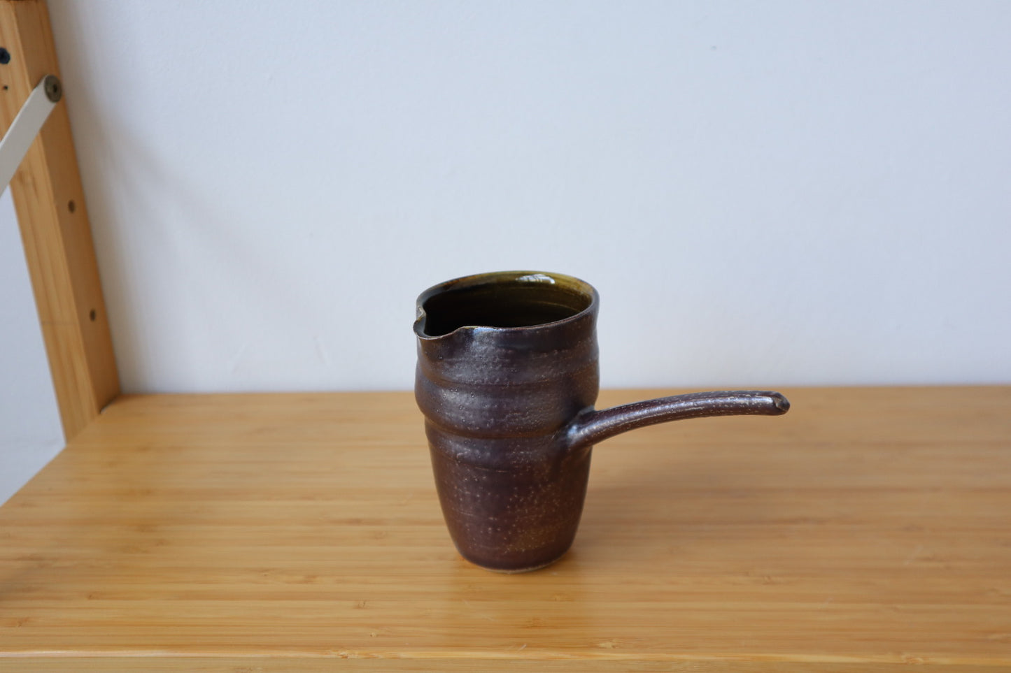 Side-Handled Pourer