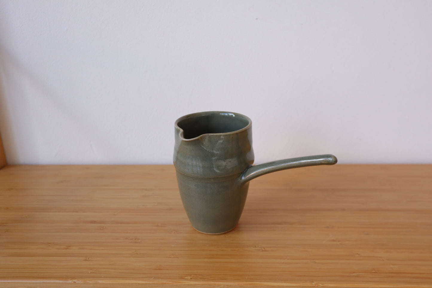 Side-Handled Pourer