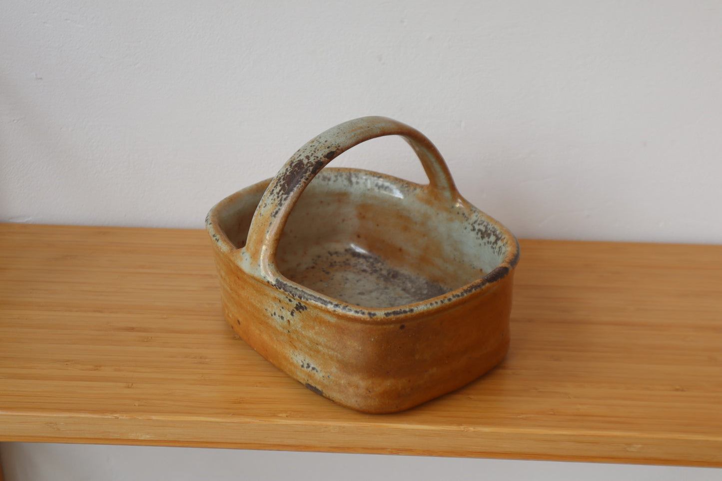 Shino Basket