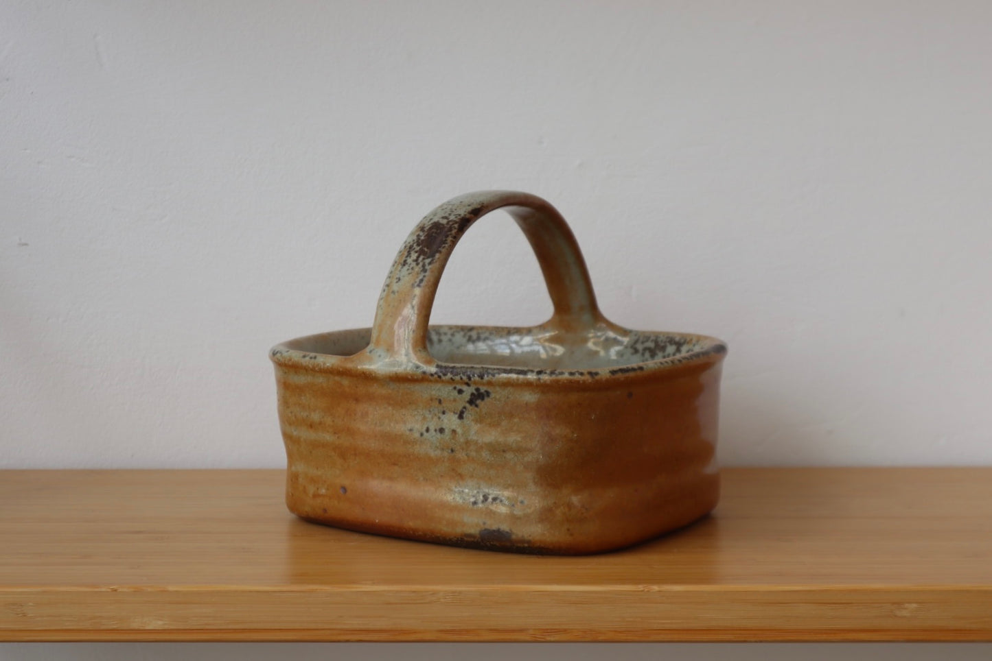 Shino Basket