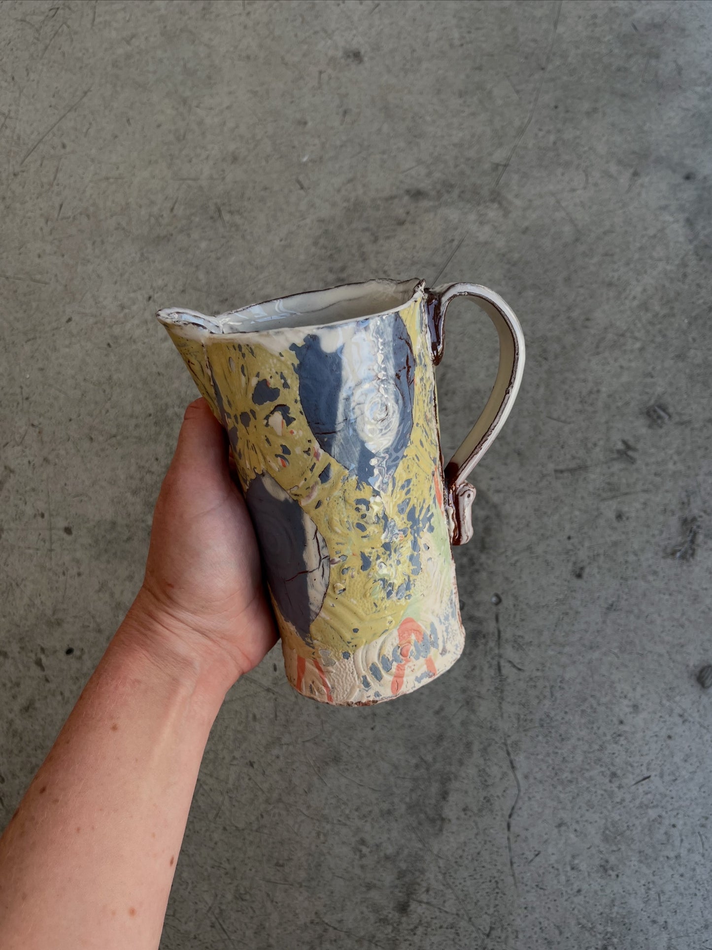 Medium Jug