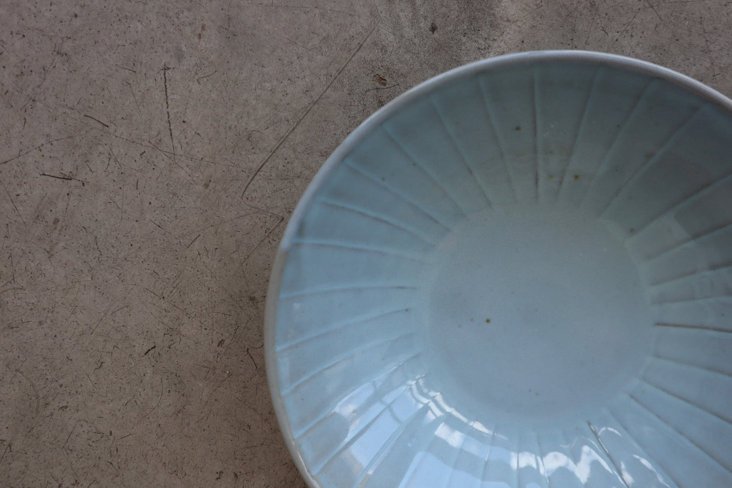 Faceted Serving Bowl