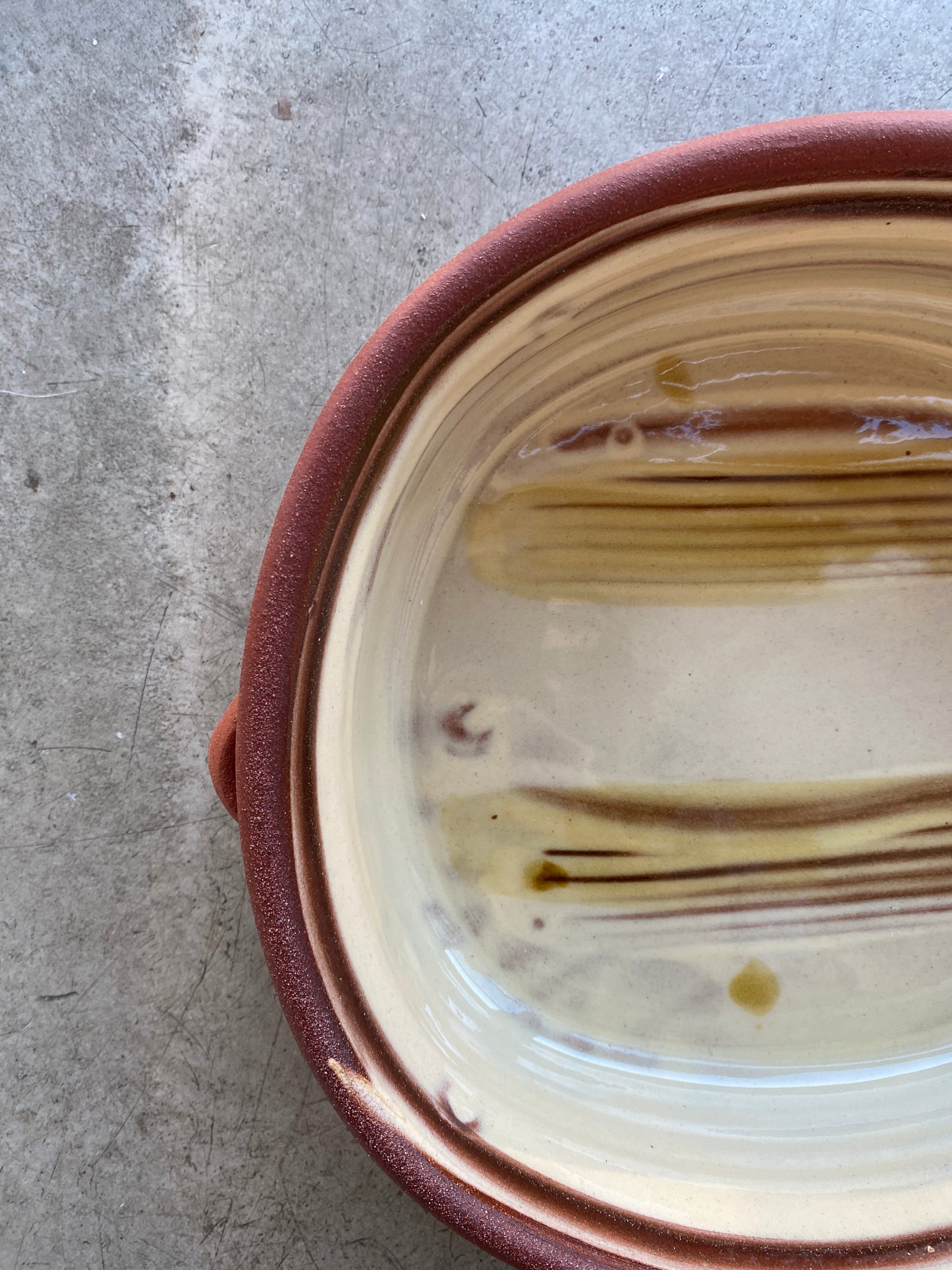 Slipware Baker